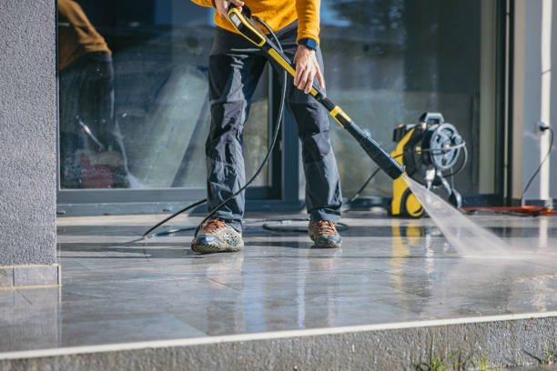 Best Patio and Deck Pressure Washing  in Lake City, FL